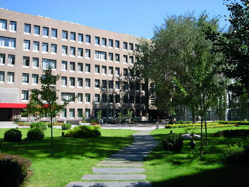 北京四所實(shí)力強(qiáng)勁的市屬大學(xué)與江西中醫(yī)藥大學(xué)的報考價值